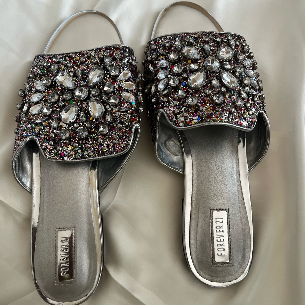 Forever 21 Glittering Silver Embellished Mules size 8